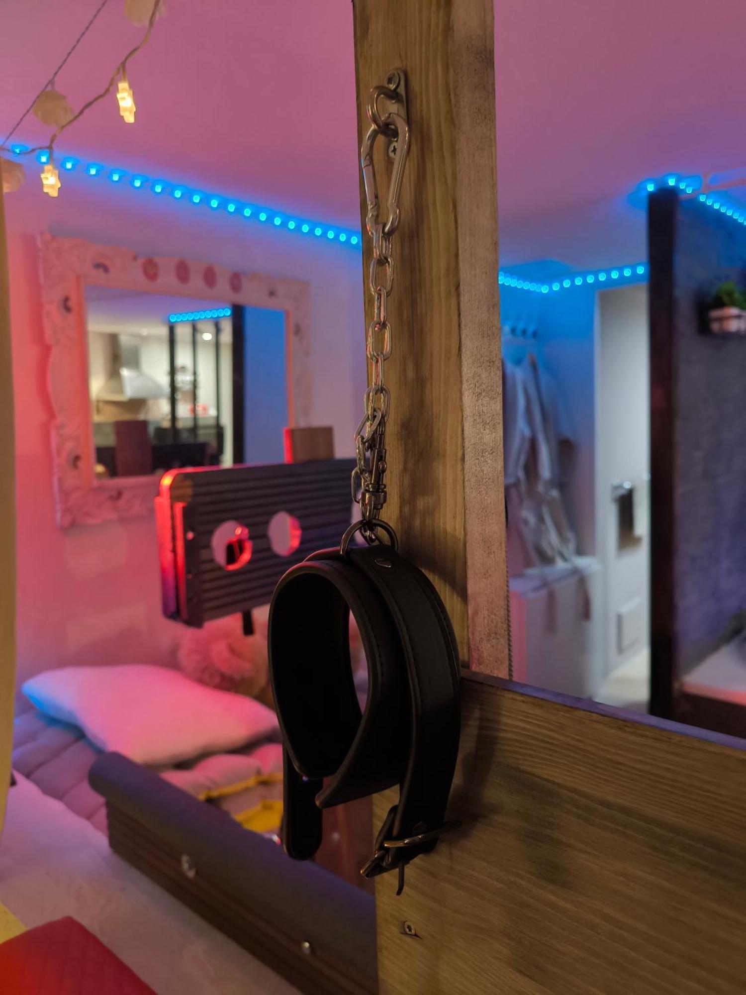 Love-Room Discret 40 M2 Bormes Les Mimosas Village Avec Terrasse 外观 照片