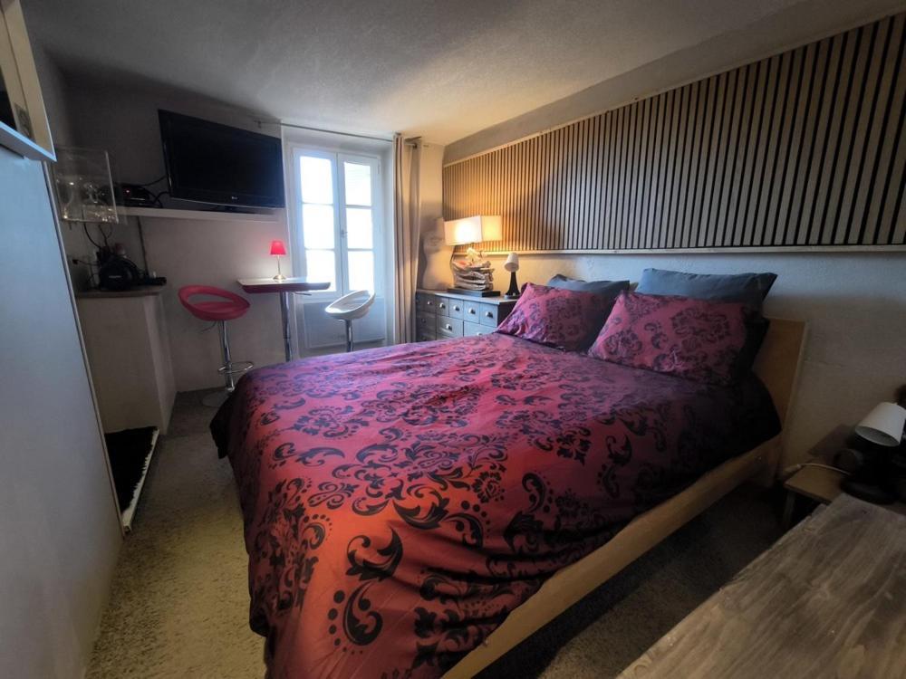 Love-Room Discret 40 M2 Bormes Les Mimosas Village Avec Terrasse 外观 照片